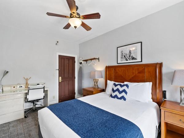 College Inn Hotel : photo 6 de la chambre standard room - one queen bed, shared bathroom