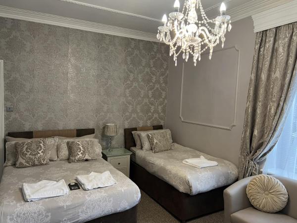 Tanes Hotel : photo 5 de la chambre chambre triple standard