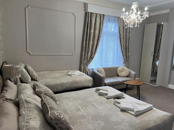 Tanes Hotel : photo 1 de la chambre chambre triple standard