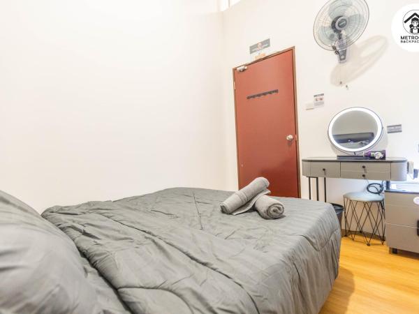 MetroCity Backpackers : photo 5 de la chambre chambre standard lit queen-size