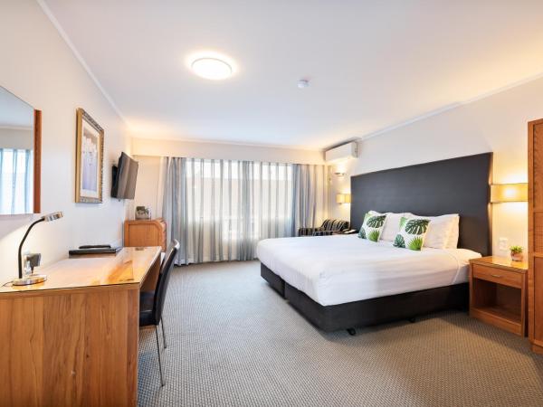 Best Western Newmarket Inn & Suites : photo 6 de la chambre studio double exécutif