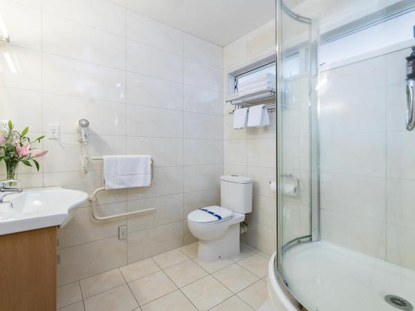 Best Western Newmarket Inn & Suites : photo 5 de la chambre studio triple exécutif