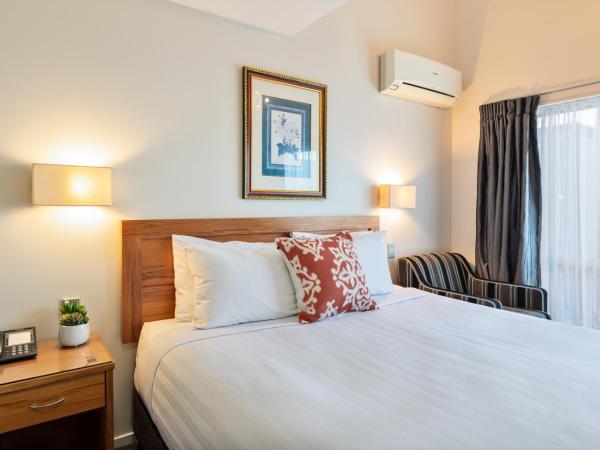 Best Western Newmarket Inn & Suites : photo 10 de la chambre appartement en duplex