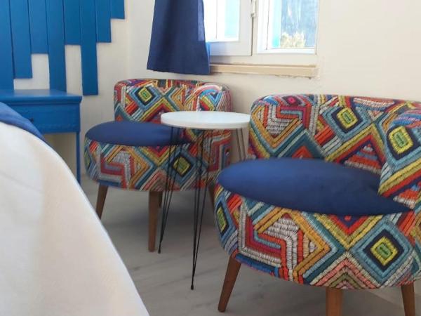 İlkim Butik Otel : photo 6 de la chambre chambre double avec balcon (2 adultes + 1 enfant)