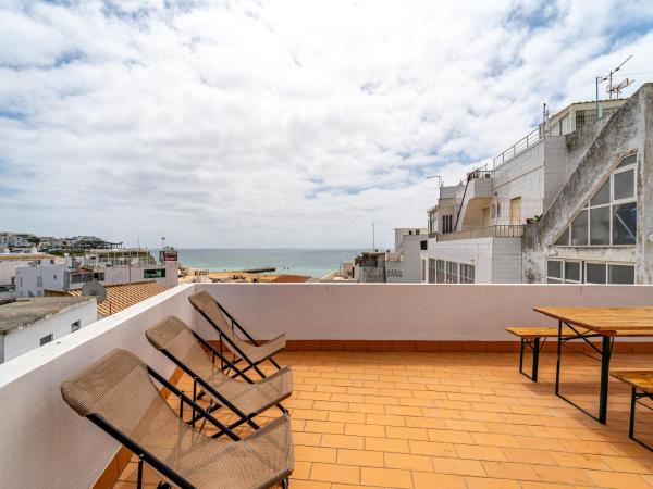 Sandy Bottoms Hostel : photo 4 de la chambre lit dans dortoir mixte de 8 lits 