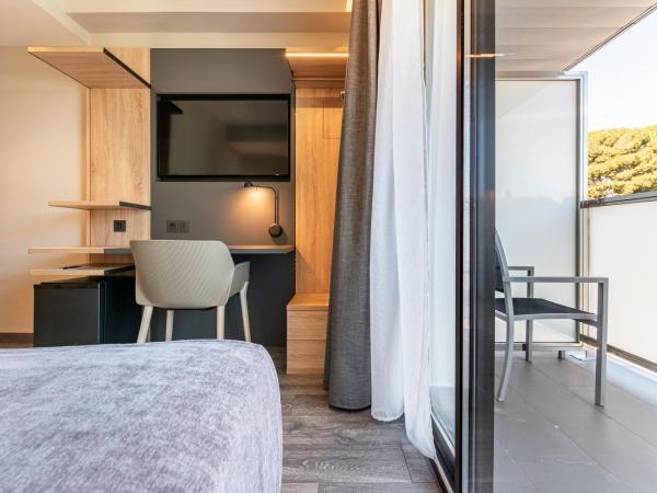 Astari : photo 2 de la chambre chambre simple avec balcon