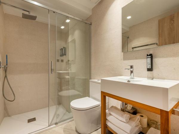Astari : photo 5 de la chambre chambre simple avec balcon