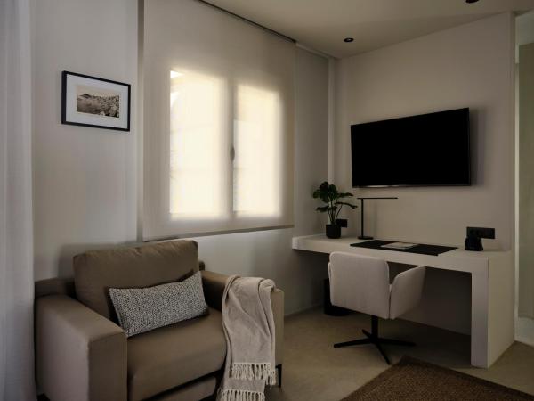 Bond Smart Living Suites : photo 7 de la chambre suite junior