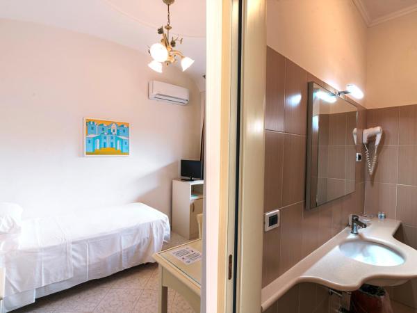 Hotel Villa Svizzera Terme : photo 3 de la chambre chambre simple