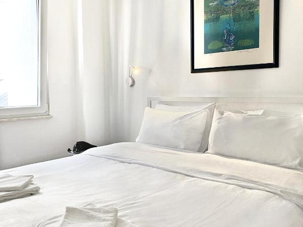 Petek Pansiyon Fenerbahce Kadikoy : photo 8 de la chambre chambre lit king-size supérieure