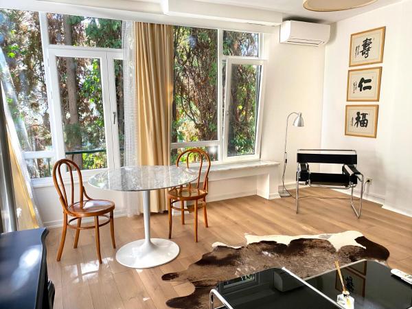 Petek Pansiyon Fenerbahce Kadikoy : photo 2 de la chambre appartement - vue sur jardin