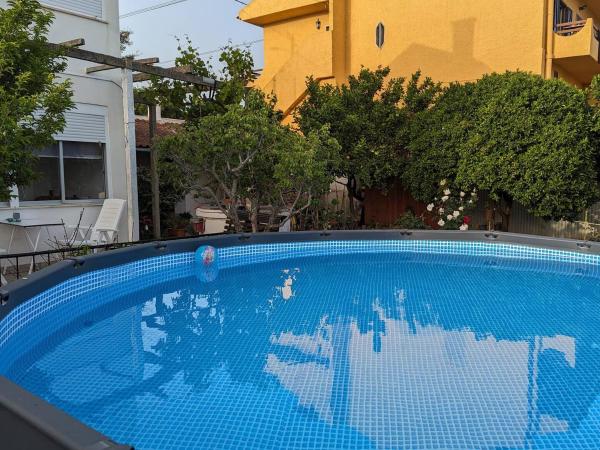 Alojamento da Avó Rosa : photo 9 de la chambre chambre double avec salle de bains privative