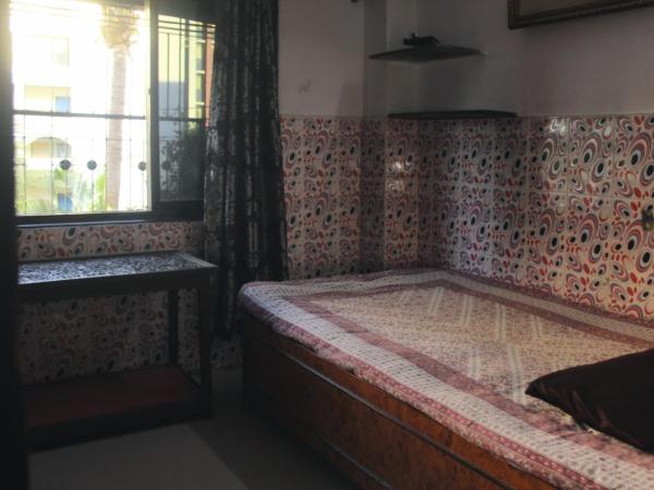 Asna's BnB : photo 1 de la chambre chambre simple - vue sur jardin