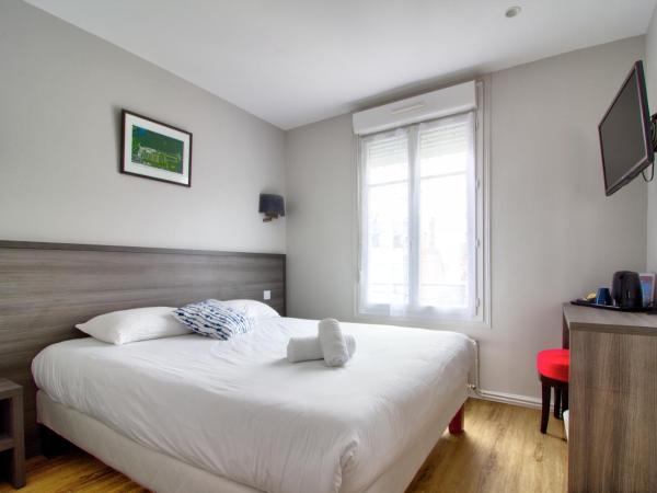 Logis Hôtel Des Châteaux De La Loire : photo 5 de la chambre chambre quadruple confort