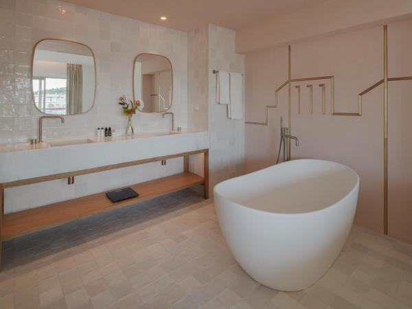 Coco-mat Athens BC : photo 2 de la chambre suite - vue sur acropole