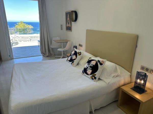 Hotel Villa R : photo 5 de la chambre chambre double ou lits jumeaux - vue sur mer