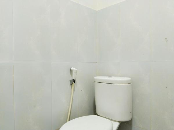 Roemah Djatinegara : photo 9 de la chambre chambre double standard