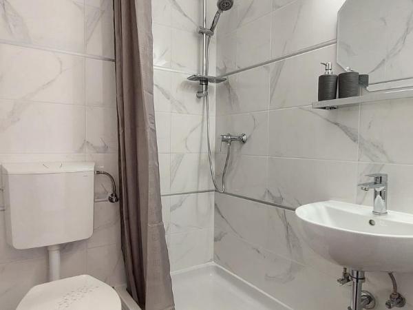 Pansion Klaudija : photo 9 de la chambre chambre double - vue sur mer