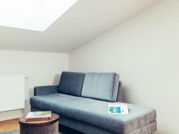 Hotel Dermuth Klagenfurt : photo 4 de la chambre studio