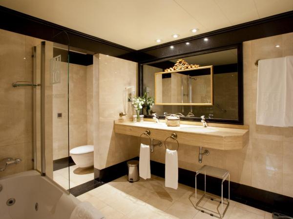 Hotel Sevilla Center : photo 1 de la chambre suite junior deluxe - vue sur ville