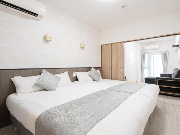 Dream Inn Hakata : photo 1 de la chambre 【annex】2 double beds room with sofa - non-smoking