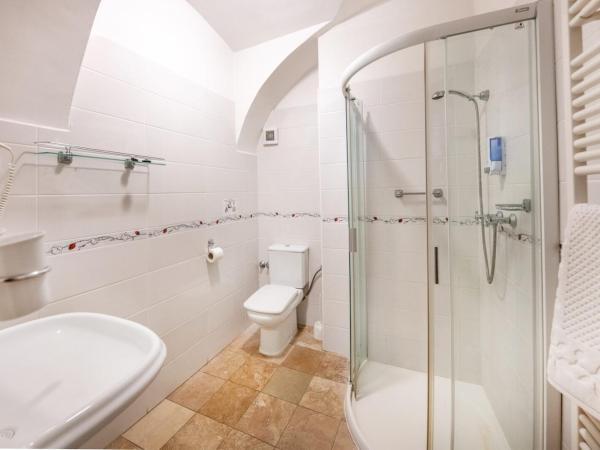 Academy Pension : photo 3 de la chambre chambre lits jumeaux supérieure