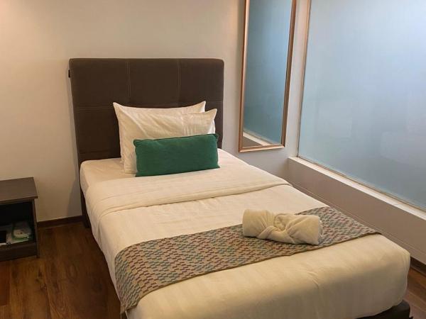 HOTEL LONGHOUSE : photo 1 de la chambre chambre simple deluxe