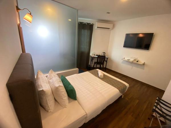 HOTEL LONGHOUSE : photo 6 de la chambre chambre simple deluxe