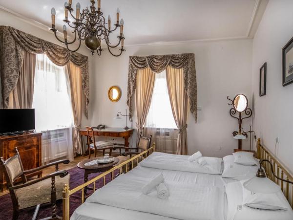 Academy Pension : photo 4 de la chambre chambre standard lit queen-size