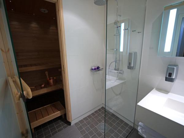Hotel Levi Panorama & Levi Chalets : photo 4 de la chambre suite de luxe avec sauna