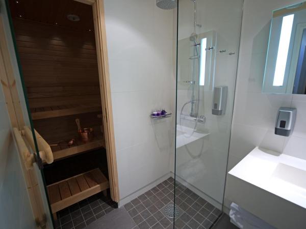 Hotel Levi Panorama : photo 4 de la chambre suite de luxe avec sauna