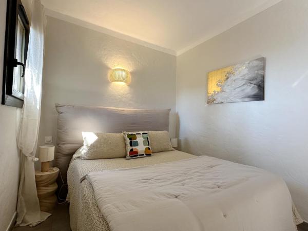 Résidence & Hôtel Aria Marina : photo 3 de la chambre appartement 1 chambre avec vue sur mer - Étage supérieur