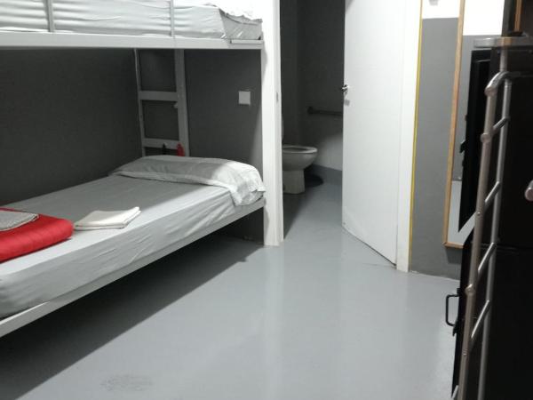 SEVILLE YOUR WAY : photo 1 de la chambre chambre lits jumeaux avec salle de bains privative