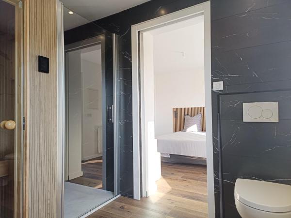 KERLAGATU : photo 7 de la chambre chambre double avec salle de bains privative