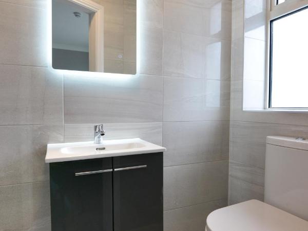 Urban Nest Townhouse : photo 3 de la chambre chambre lits jumeaux Économique avec lits superposés