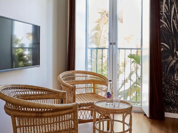 Casa Apollo Guesthouse : photo 1 de la chambre chambre lit king-size - vue sur piscine