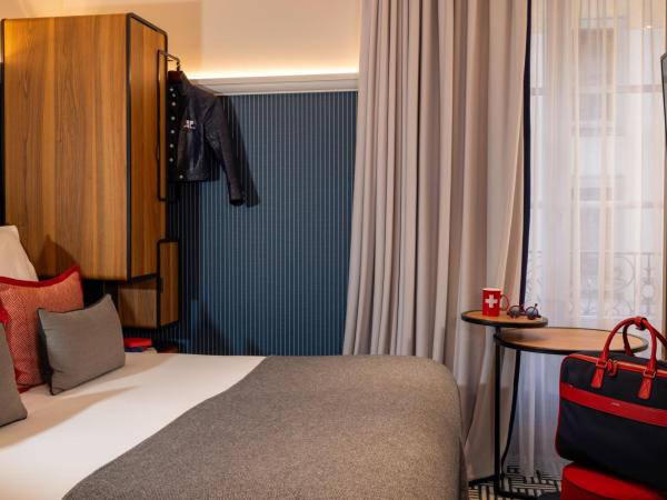 Hotel D Geneva : photo 1 de la chambre chambre double cosy