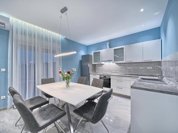 Hotel Trogirski Dvori : photo 1 de la chambre appartement avec balcon