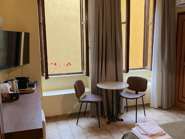 Helena Hotel : photo 7 de la chambre chambre double standard