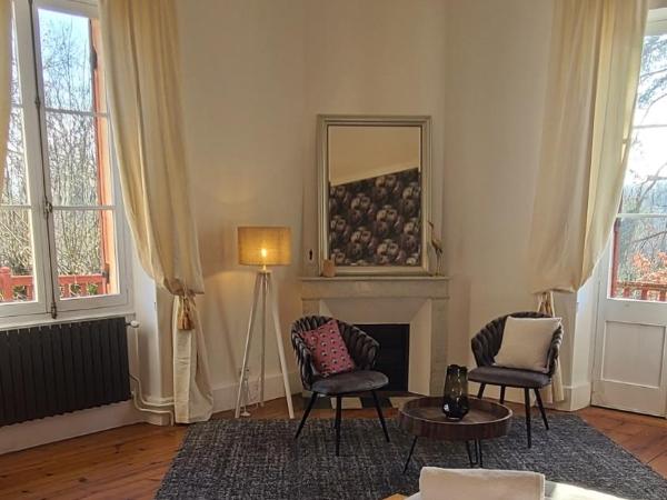 Le Manoir du Moulin de Madame : photo 2 de la chambre suite deluxe avec baignoire spa