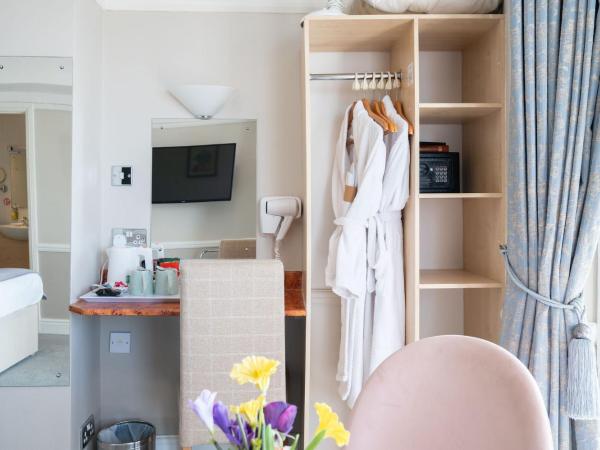 The Lanes Hotel : photo 5 de la chambre chambre double avec balcon - vue sur mer