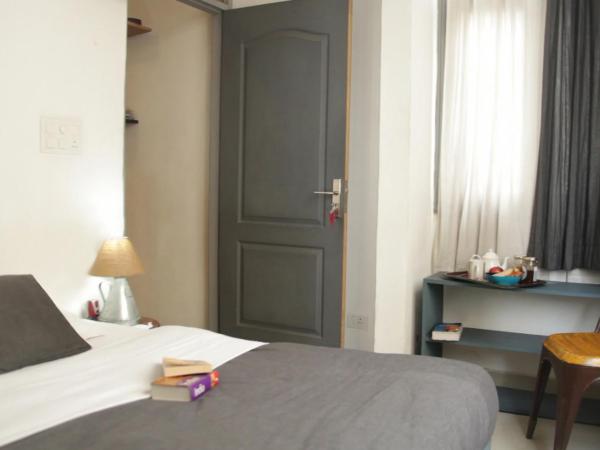 Bed & Chai Guesthouse : photo 1 de la chambre chambre double standard avec salle de bains extérieure