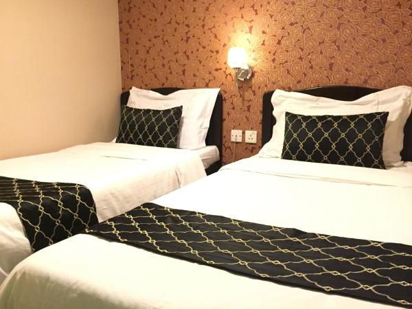 California Hotel : photo 3 de la chambre chambre lits jumeaux