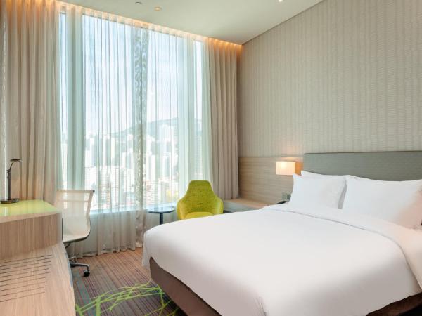 Holiday Inn Express Hong Kong Kowloon CBD2, an IHG Hotel : photo 10 de la chambre chambre standard lit queen-size