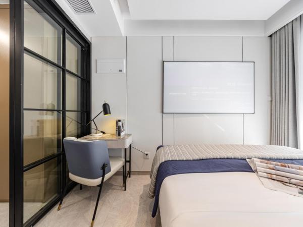 岗厦雅乐行政公寓- Shenzhen Convention and Exhibition Center : photo 2 de la chambre chambre supérieure lit queen-size
