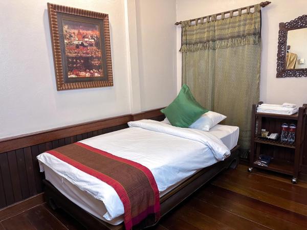 The Siam Heritage Hotel : photo 5 de la chambre chambre familiale - vue sur jardin