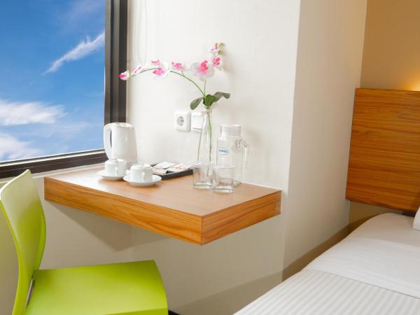 Pandanaran Prawirotaman Yogyakarta : photo 1 de la chambre chambre familiale supérieure