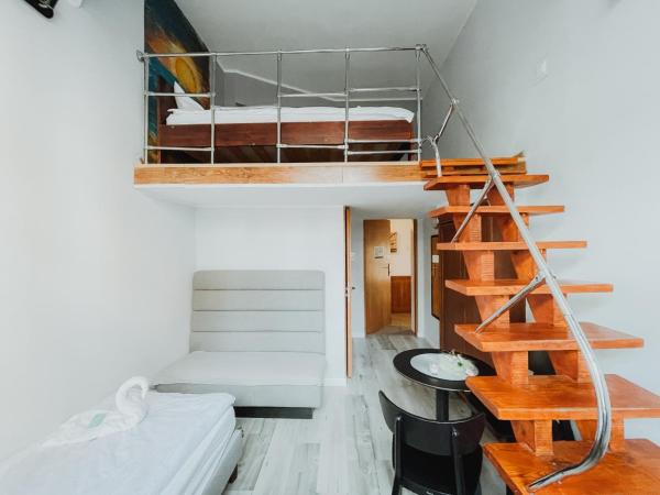 Central Sopot : photo 1 de la chambre chambre triple classique