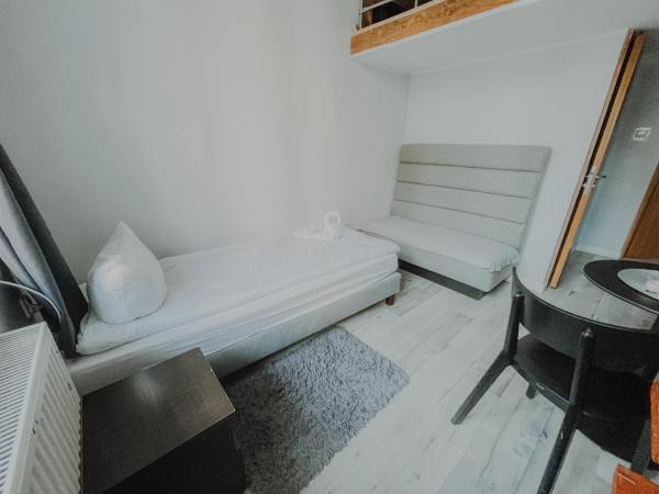 Central Sopot : photo 6 de la chambre chambre triple classique