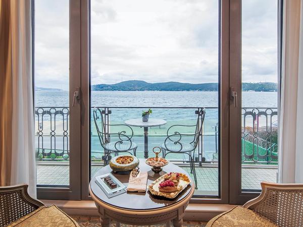 MFB Tarabya Hotel : photo 4 de la chambre chambre de luxe spéciale - vue sur bosphore